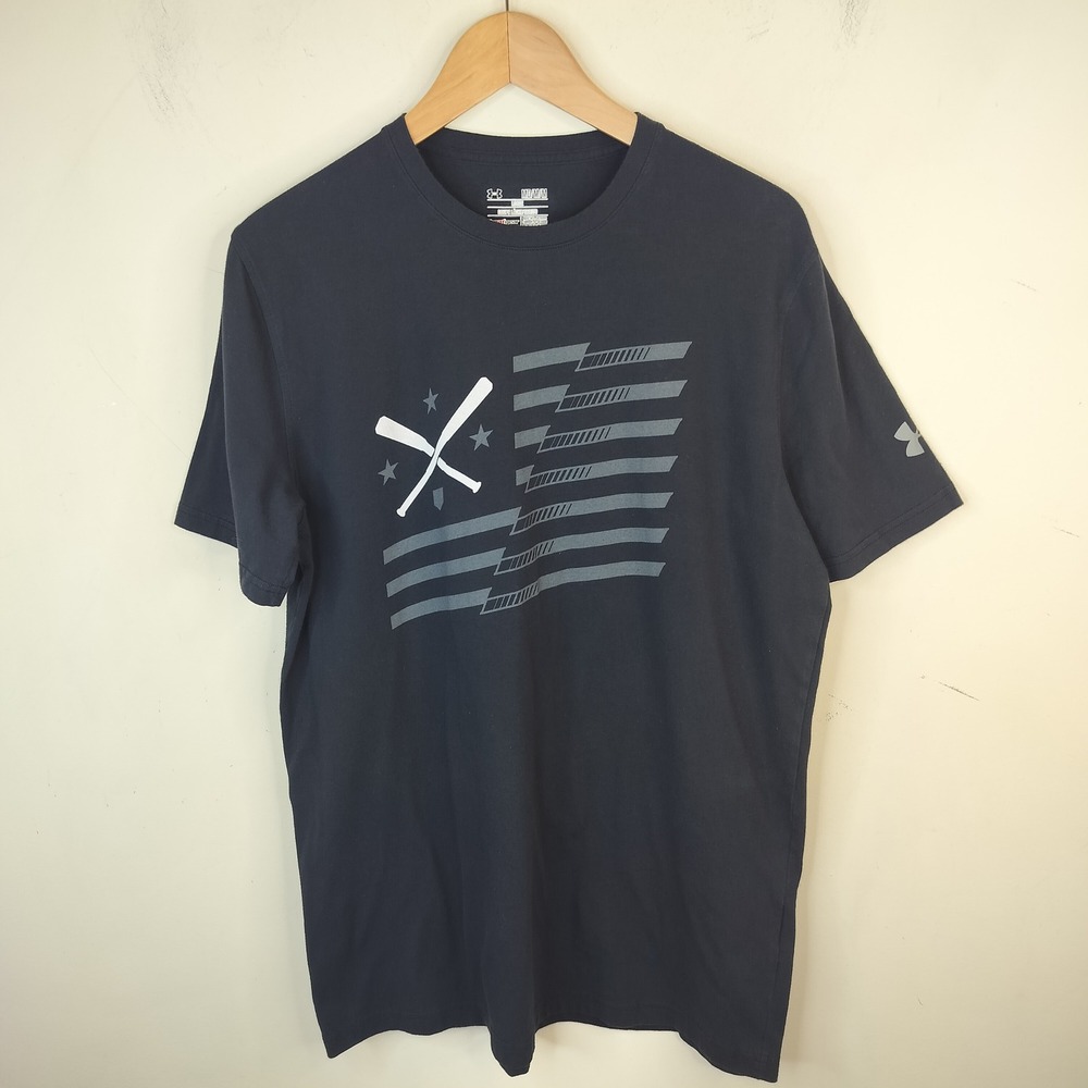 Under Armour Freedom Flag Baseball T-Shirt Mens Medium HeatGear Short Sleeve